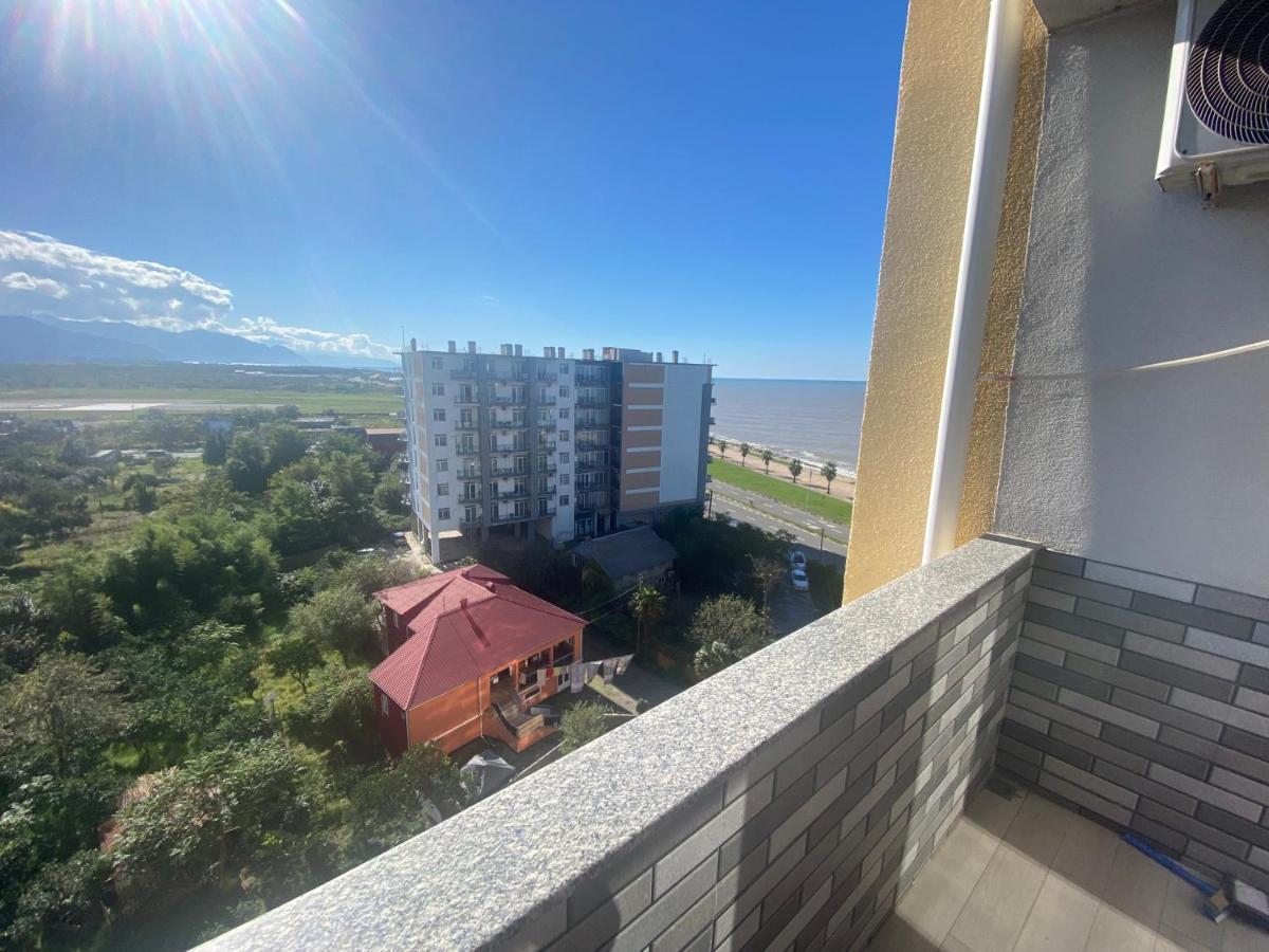 Jasmine Apartment In New Bulvar Batumi Luaran gambar